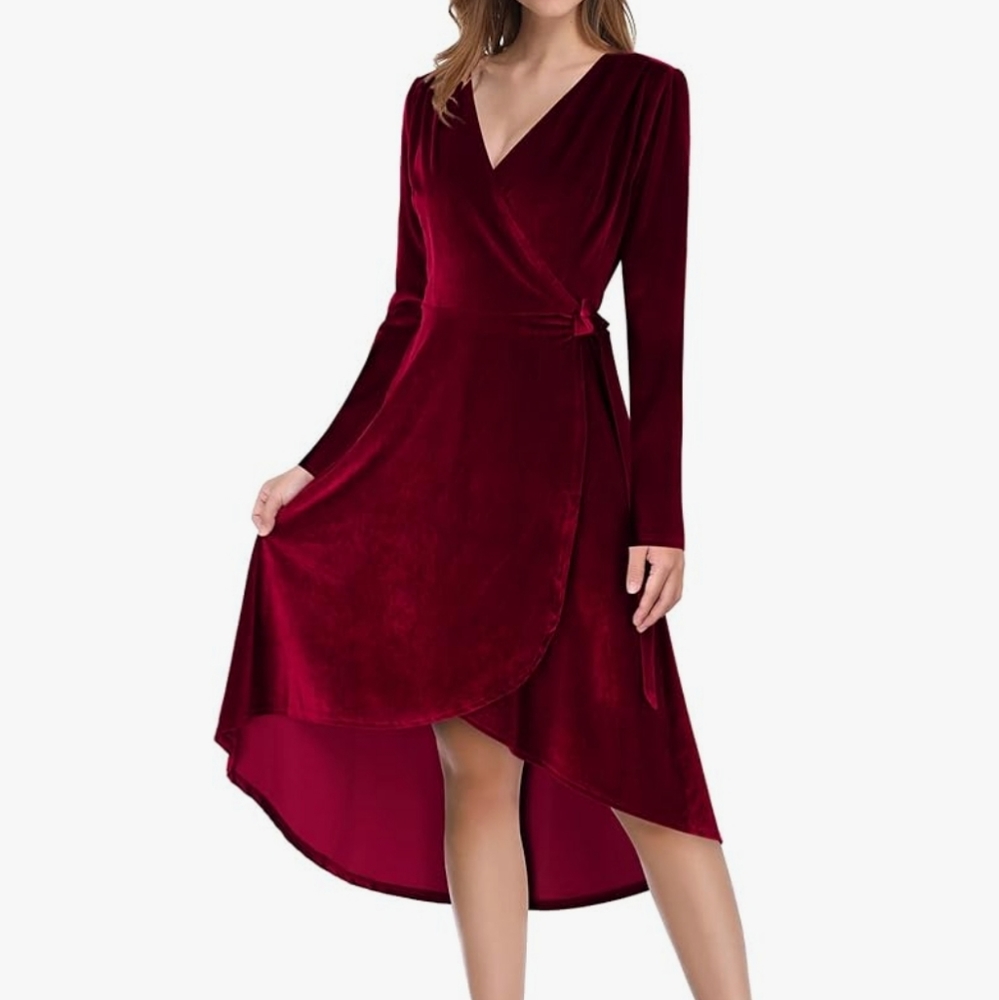 Long sleeve velvet wine color dress size Large women's perfect for Valen…